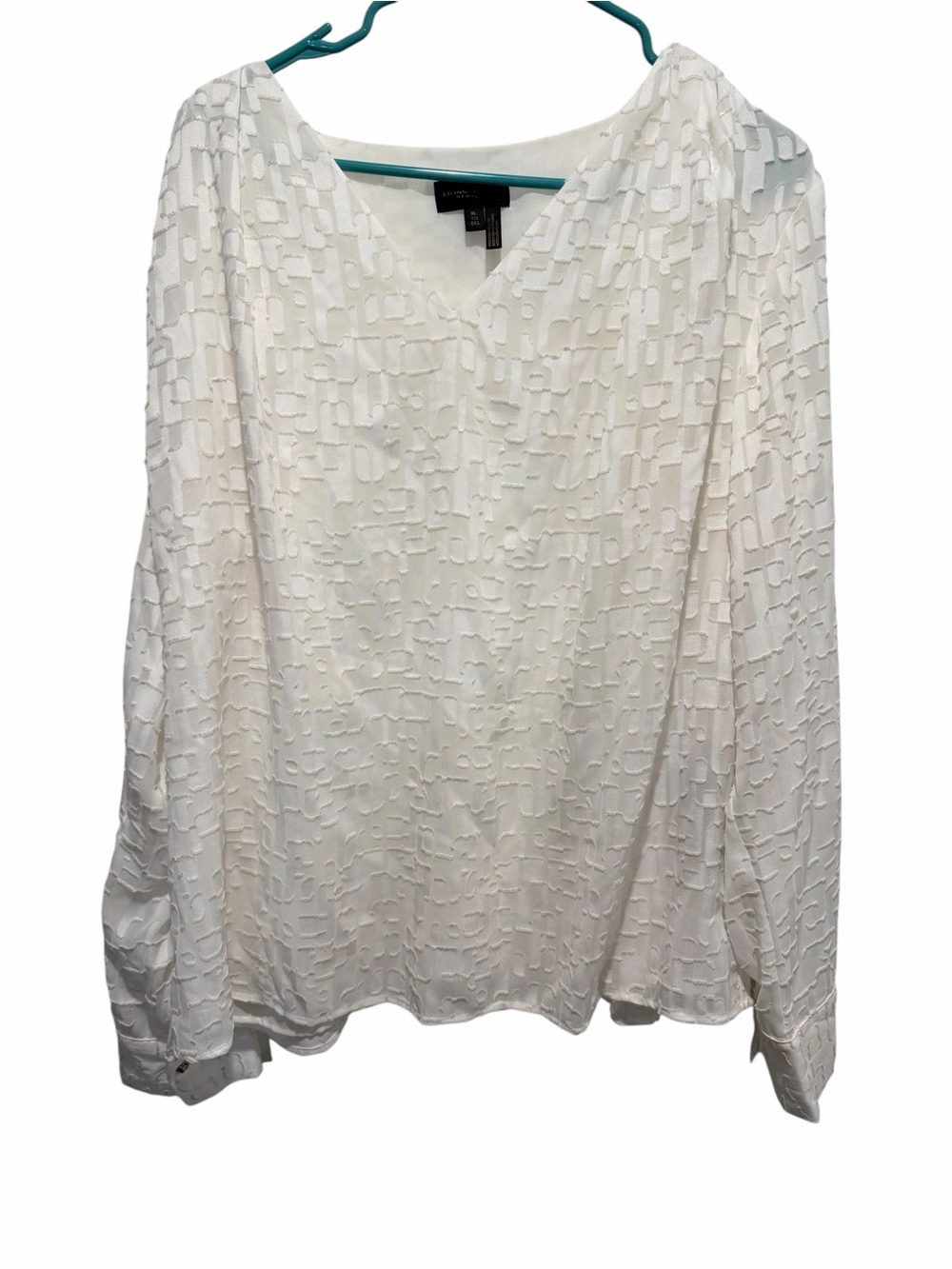 Donna Karan White Textured V-Neck Long Sleeve Blouse